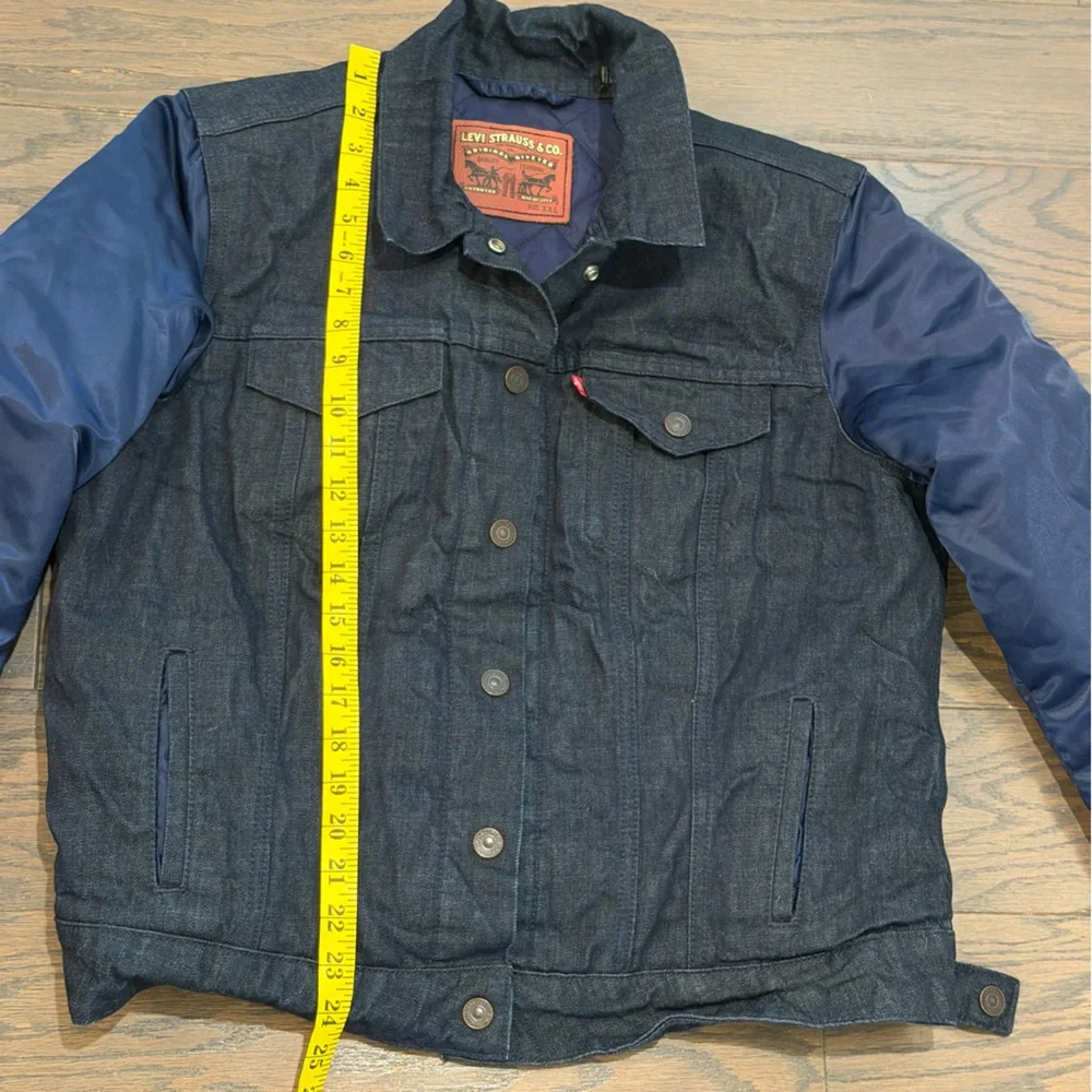 Levi's Woman’s New England Patriots NFL football denim jacket Size XXL - Picture 8 of 14